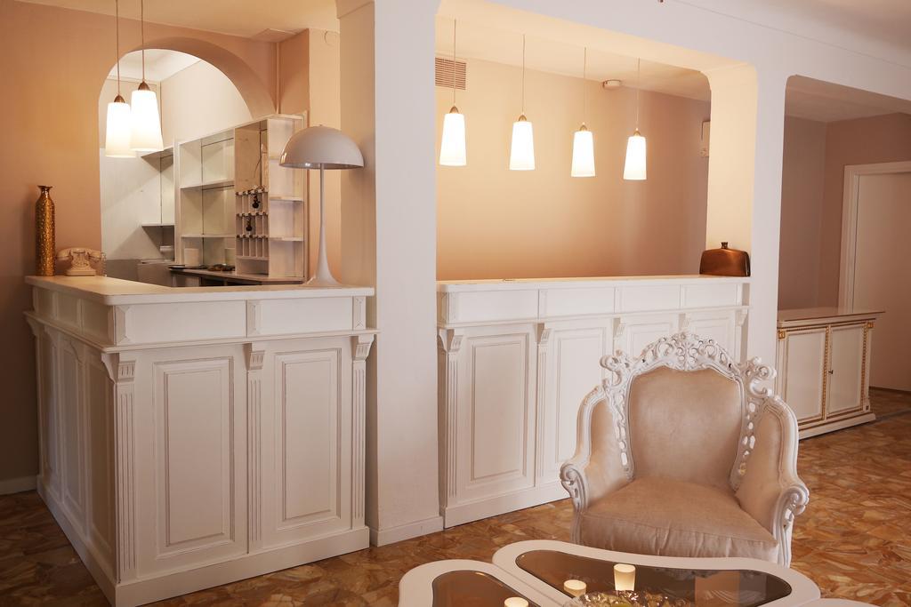 Hotel La Scogliera บอร์ดิเกรา ภายนอก รูปภาพ